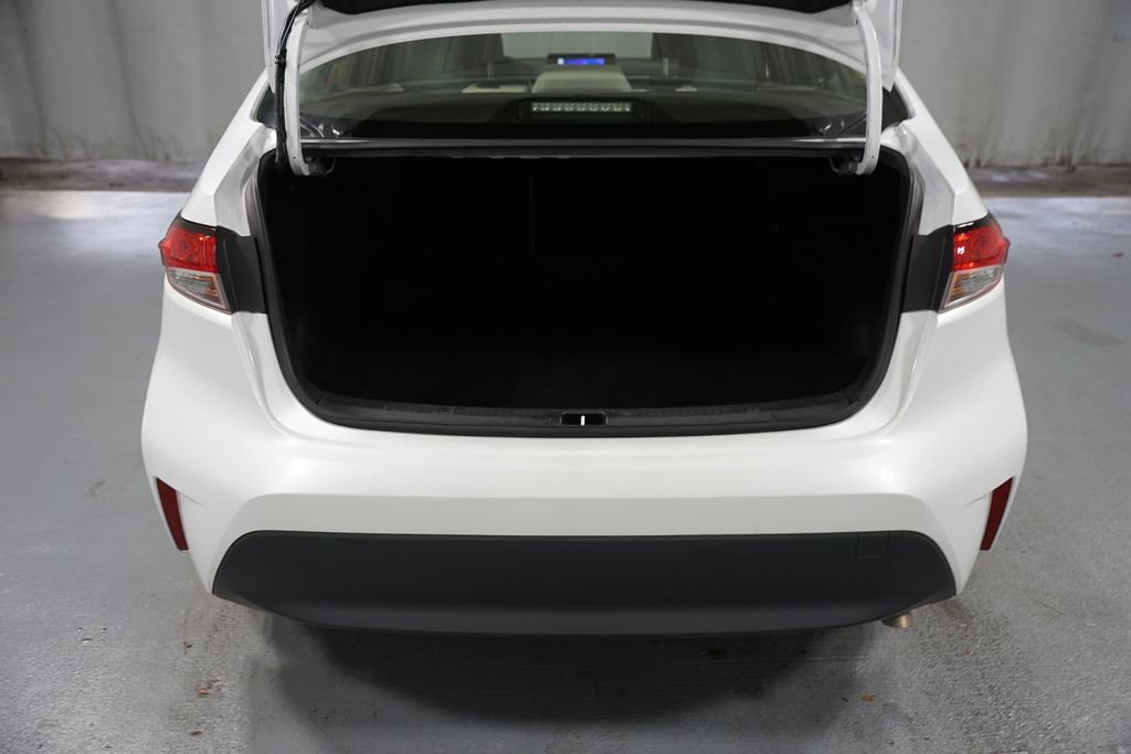 Certified 2023 Toyota Corolla LE image 31