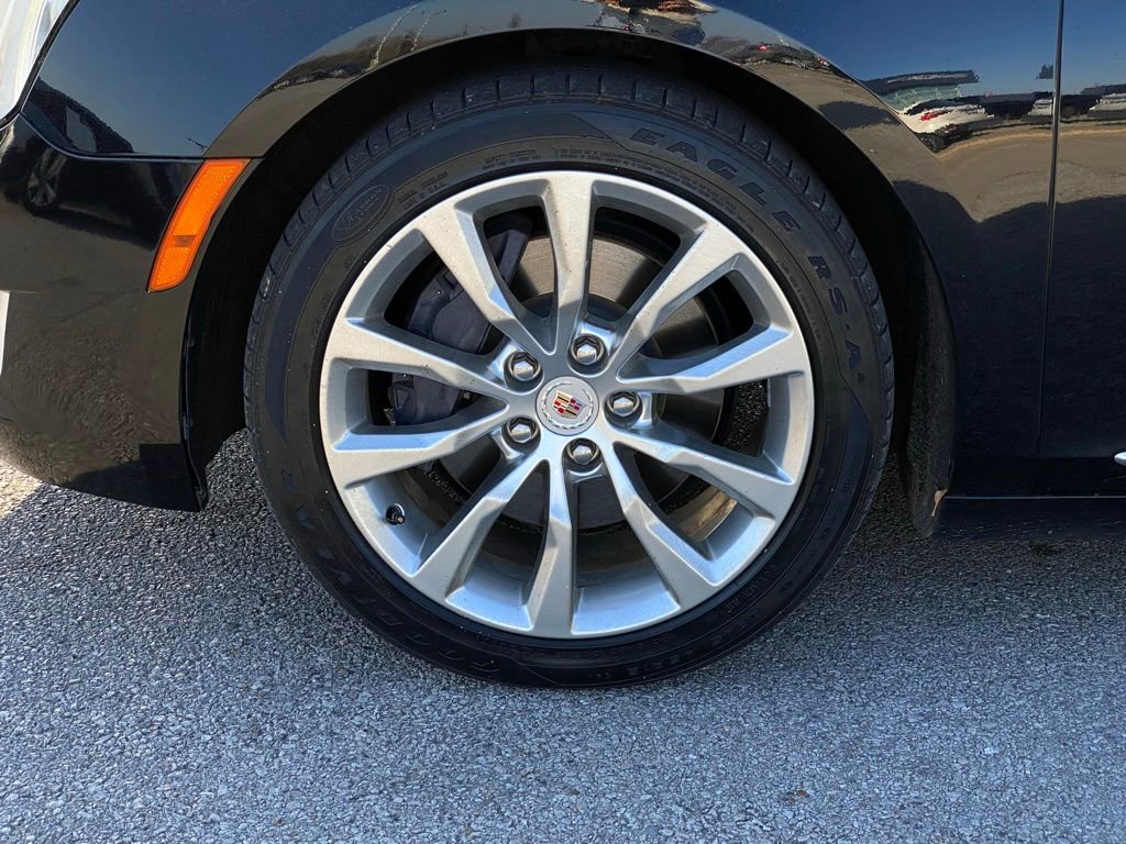 Used 2015 Cadillac XTS Luxury image 32