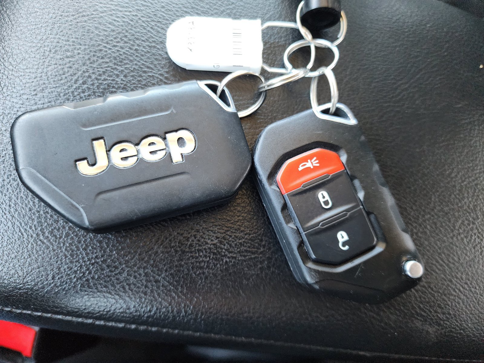 Used 2025 Jeep Gladiator Sport AWD/4WD image 26