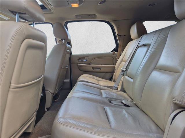 Used 2011 Cadillac Escalade 4WD Hybrid image 21
