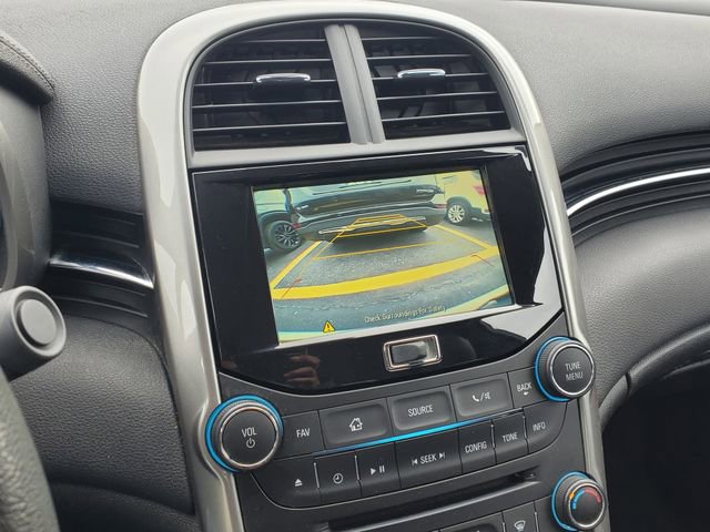 Used 2016 Chevrolet Malibu LT w/ Power Convenience Package image 28