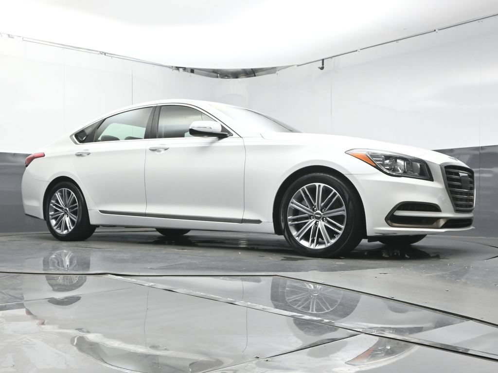 Used 2020 Genesis G80 3.8 RWD image 36