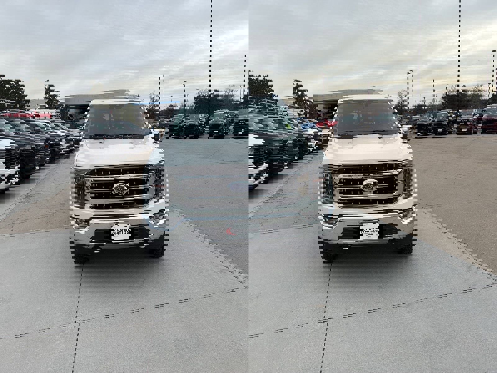 Used 2021 Ford F150 Lariat w/ Equipment Group 502A High image 9