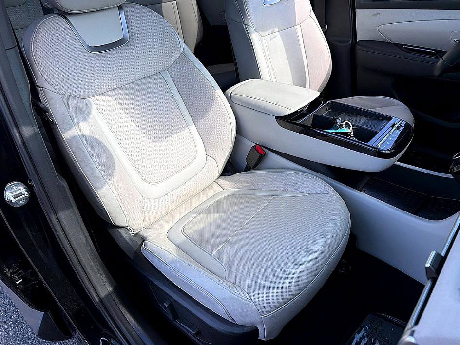 Certified 2025 Hyundai Tucson Limited image 20