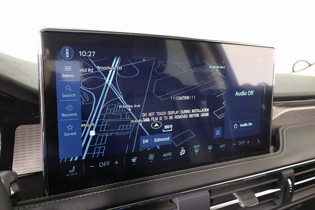 New 2026 Lincoln Corsair Reserve w/ Jet Appearance Package FWD image 7