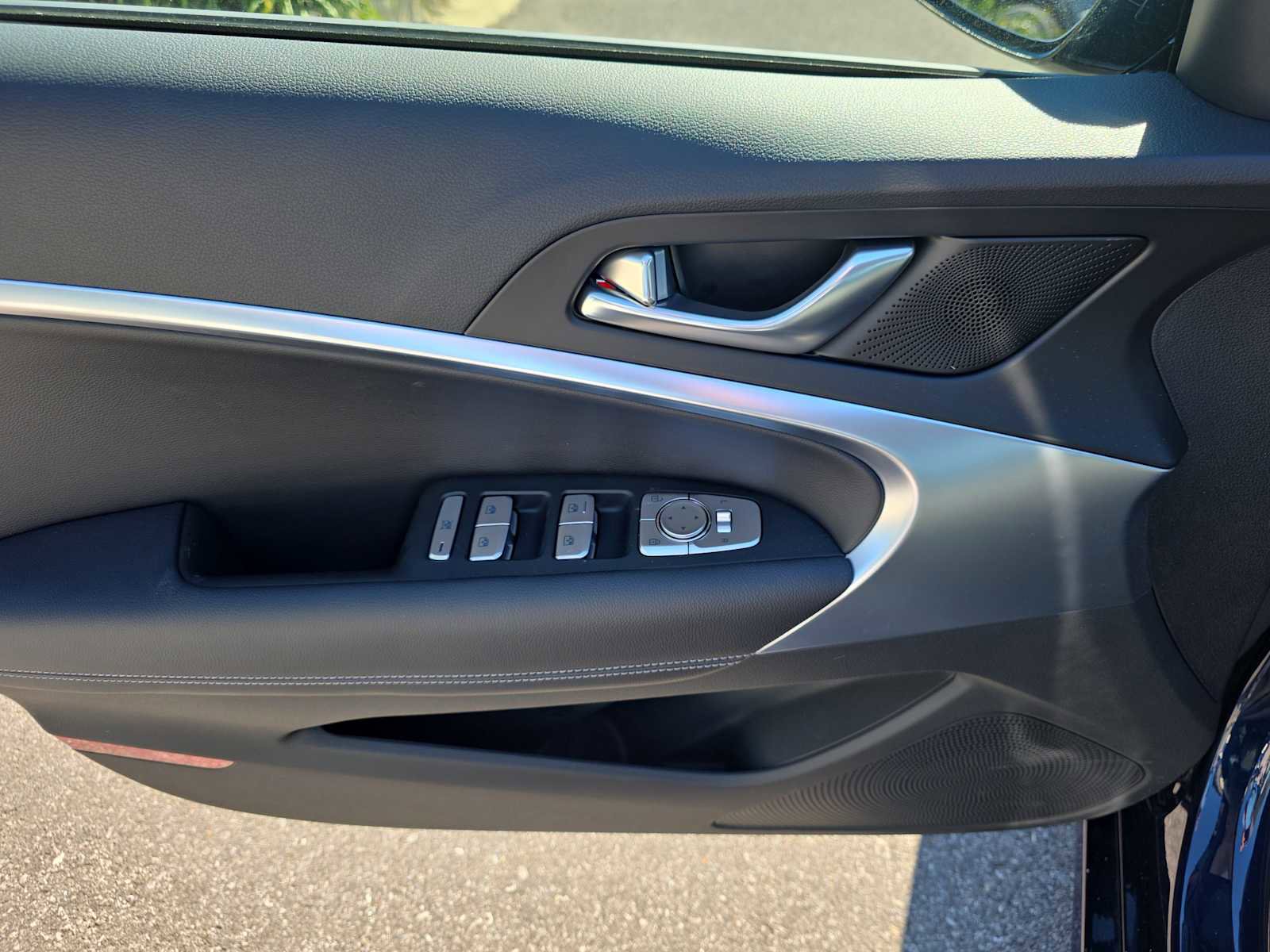 New 2026 Genesis G70 2.5T image 8