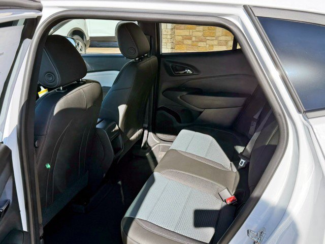 New 2026 Chevrolet Trax LT w/ Driver Confidence Package image 18