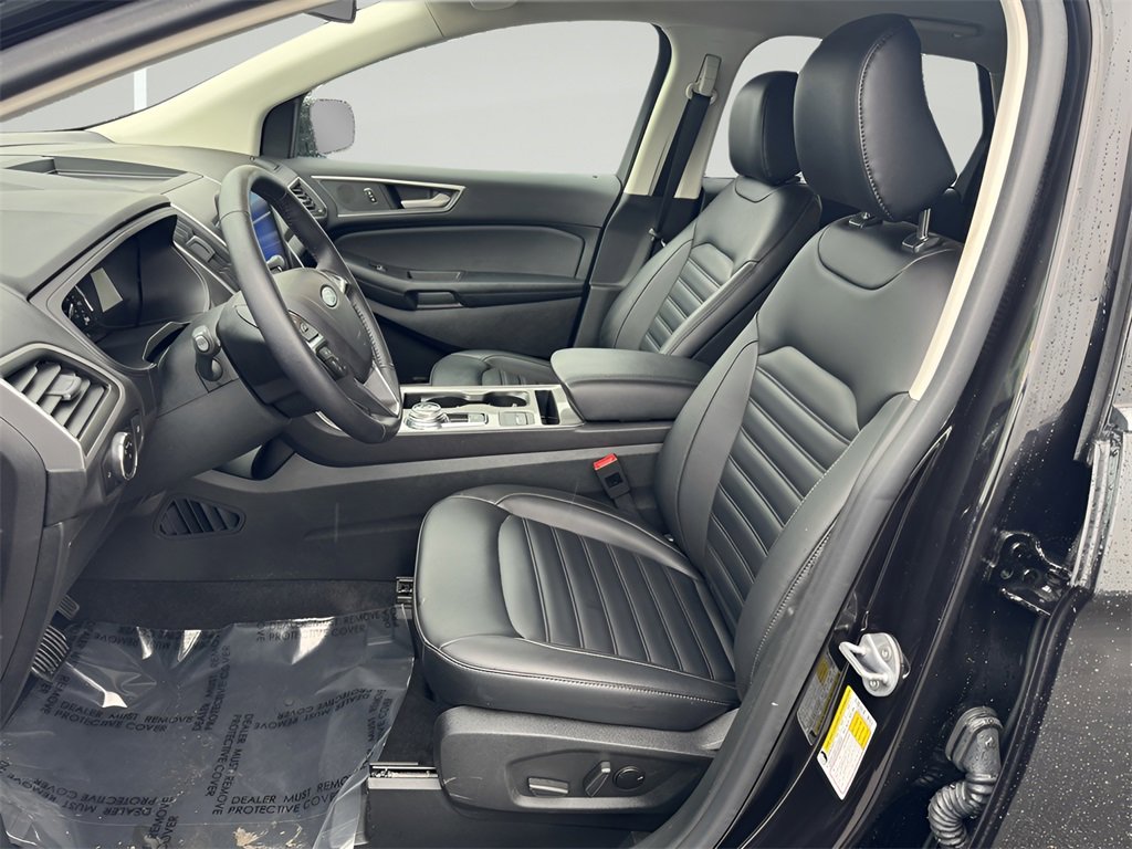 Used 2023 Ford Edge SEL image 20