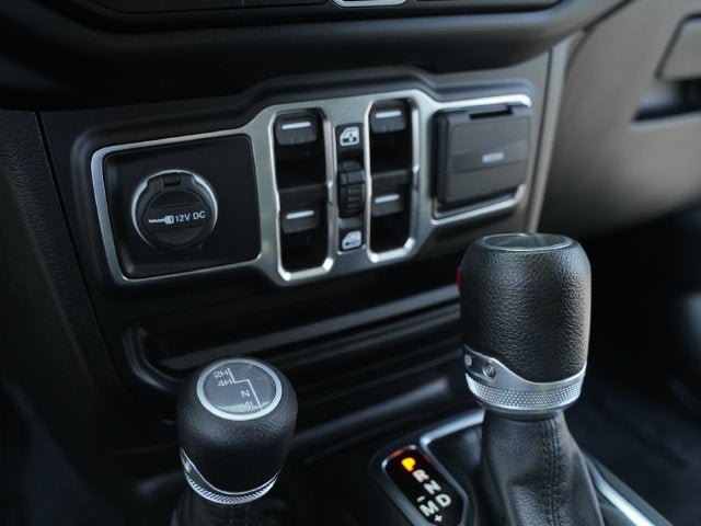 Used 2021 Jeep Gladiator Sport AWD/4WD image 31