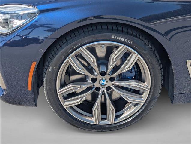 Used 2019 BMW M760i xDrive w/ Luxury Rear Seating Package image 25
