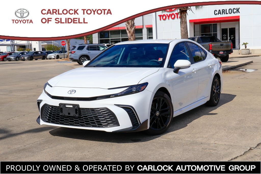 Used 2025 Toyota Camry SE w/ Multimedia Upgrade Package FWD image 1