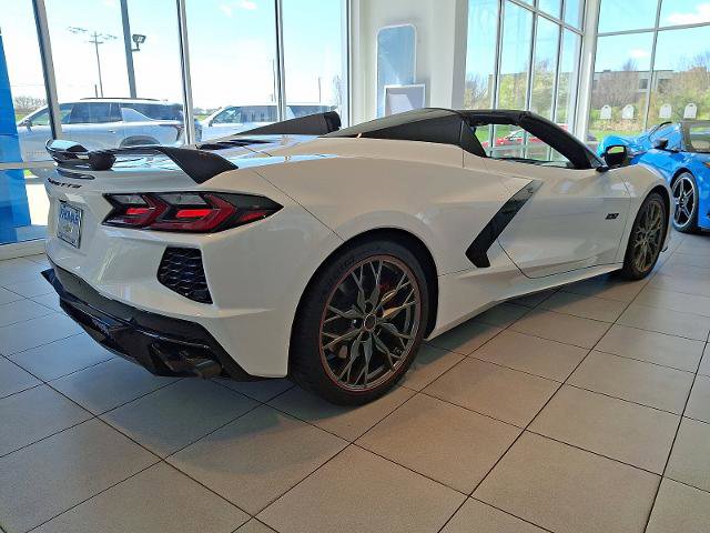 Used 2023 Chevrolet Corvette Stingray Premium Conv w/ Z51 Performance Package image 6