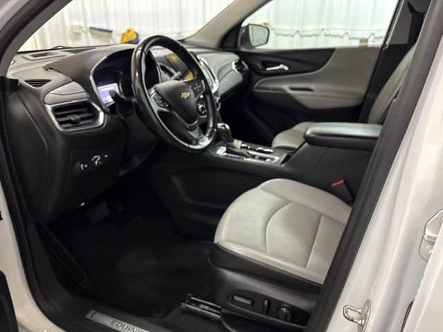 Used 2021 Chevrolet Equinox Premier FWD image 32
