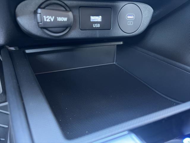 New 2025 Hyundai Elantra SE image 15