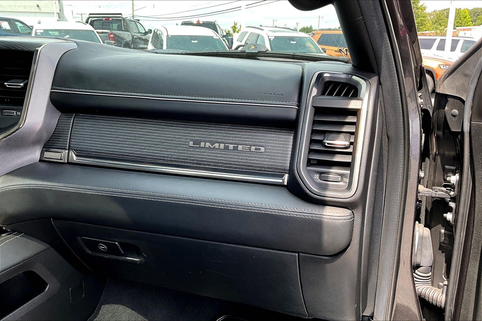 Used 2019 RAM 1500 Limited AWD/4WD image 13