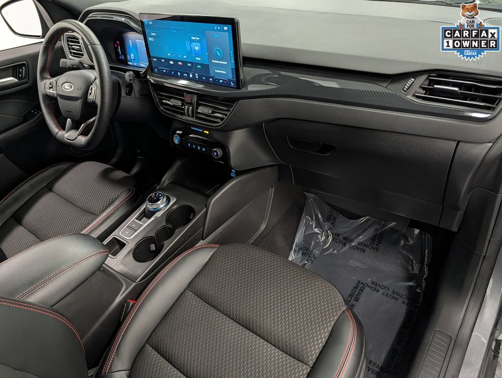 Used 2023 Ford Escape ST-Line w/ Tech Pack #1 AWD/4WD image 31