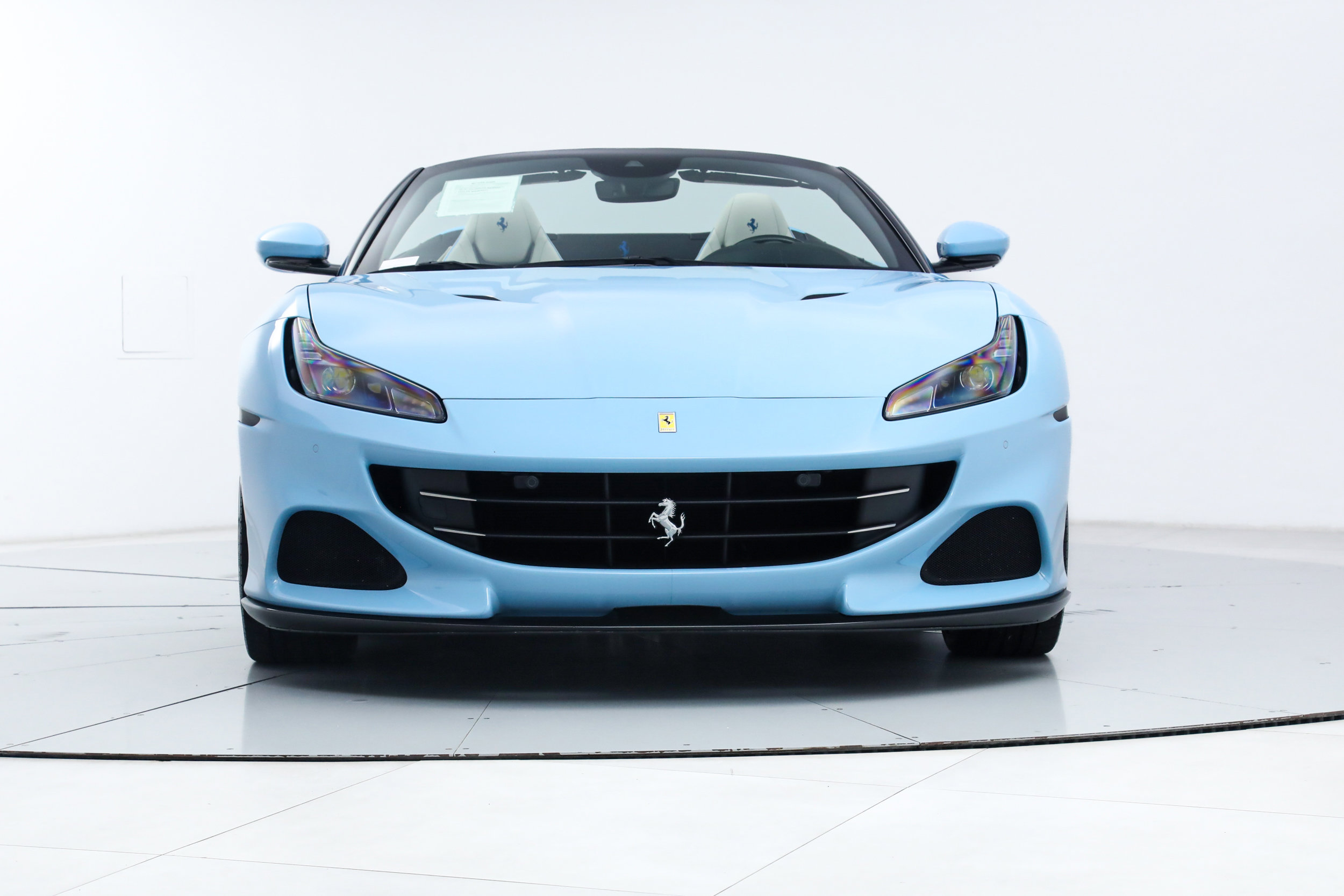 Certified 2023 Ferrari Portofino M RWD image 13