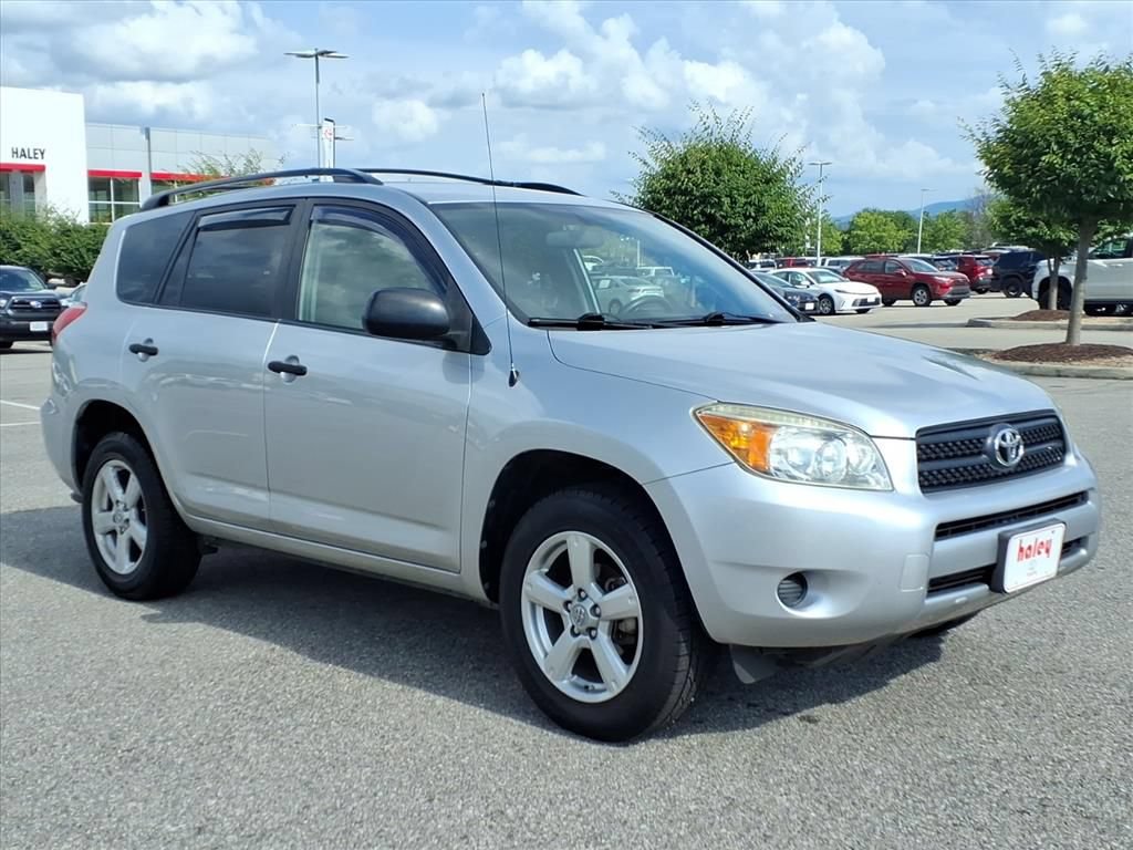Used 2006 Toyota RAV4 4WD image 2
