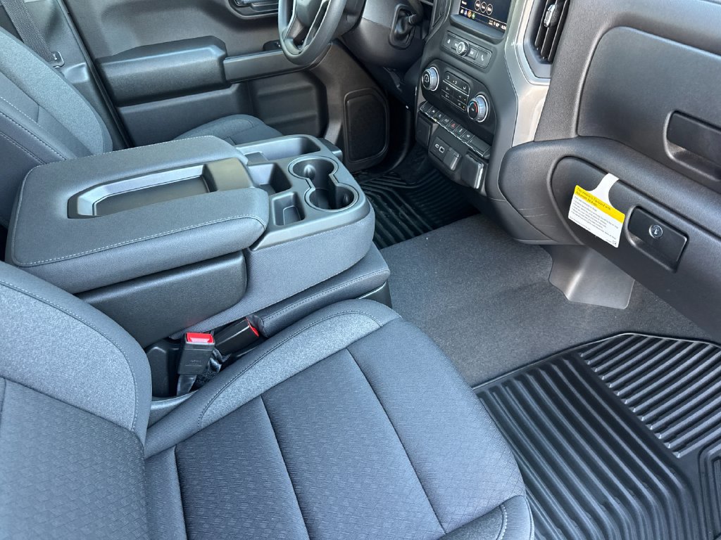 New 2026 Chevrolet Silverado 1500 Custom w/ LPO, Dark Essentials Package RWD image 14