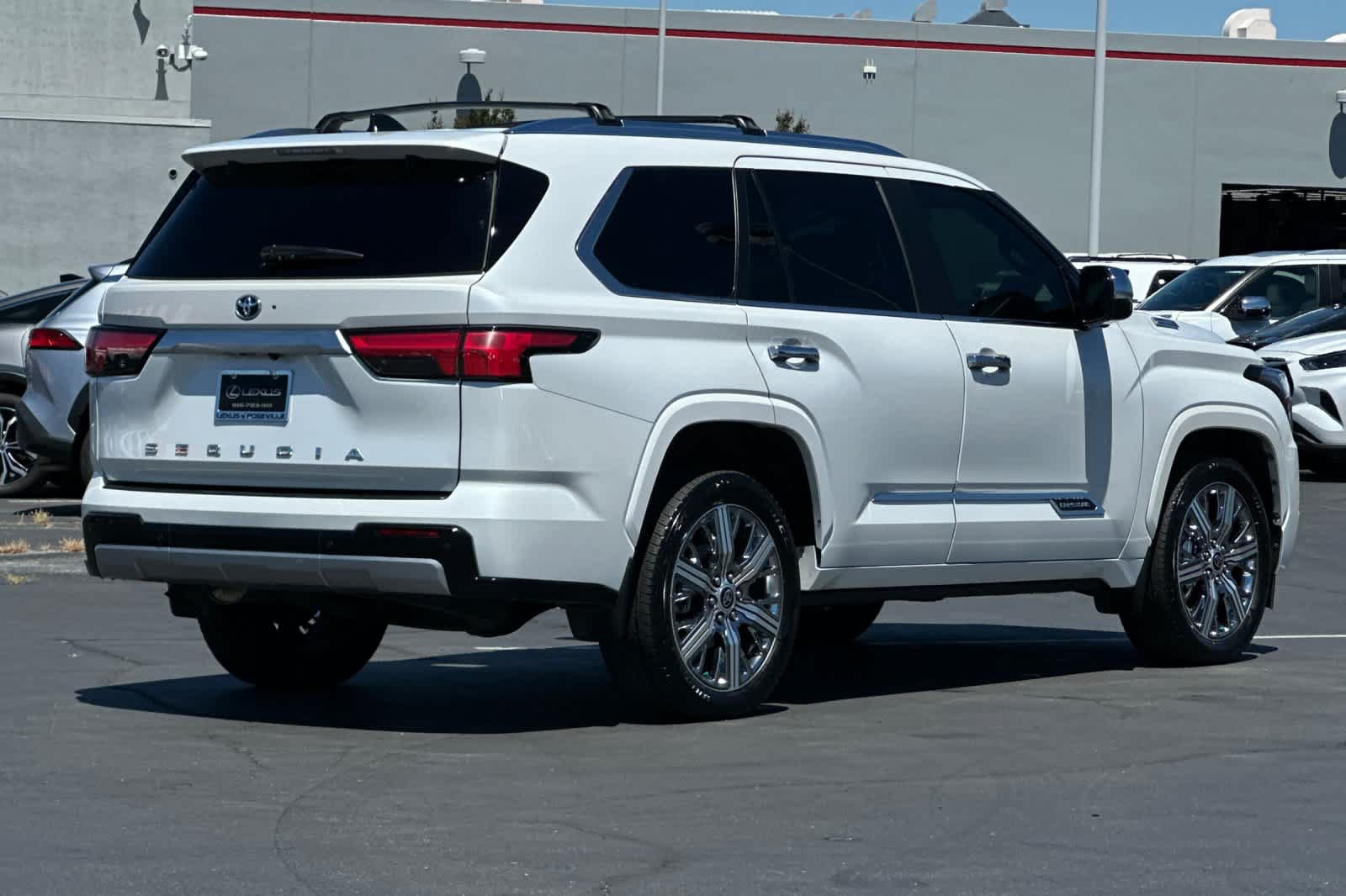 Used 2024 Toyota Sequoia Capstone AWD/4WD image 2