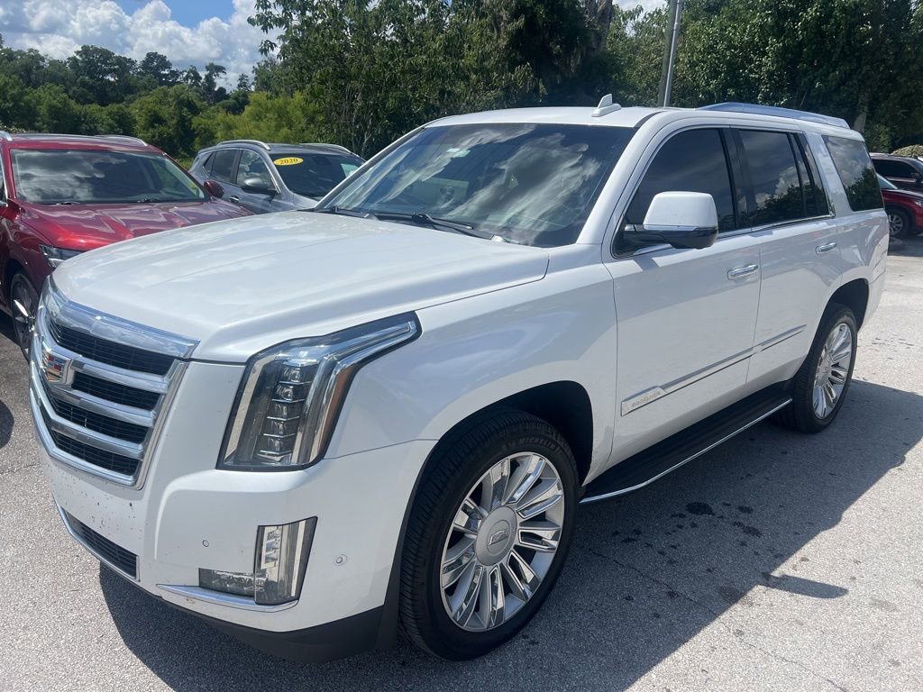Used 2019 Cadillac Escalade Premium Luxury AWD/4WD image 1