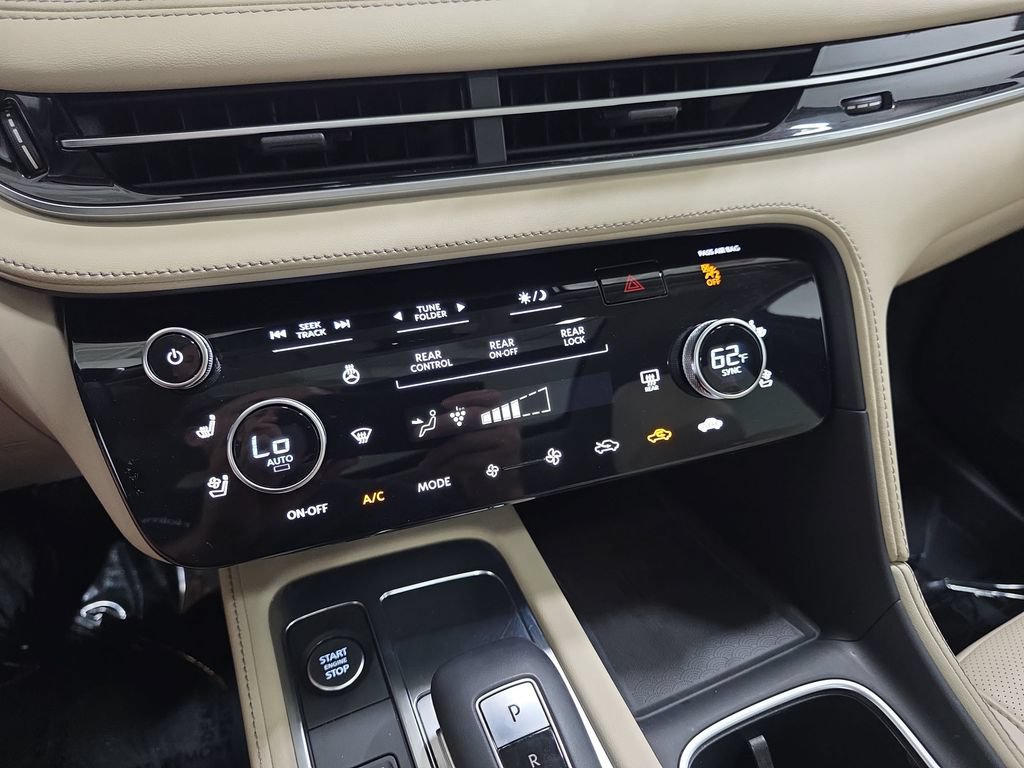 Certified 2023 INFINITI QX60 Sensory w/ Vision Package AWD/4WD image 21