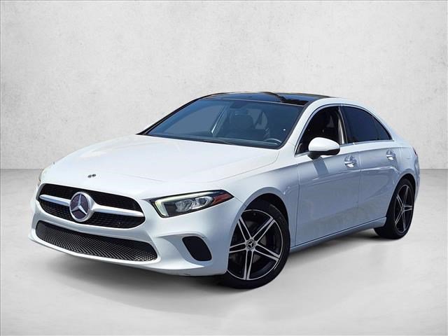Used 2020 Mercedes-Benz A 220 image 1