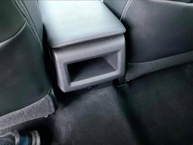 Used 2021 Toyota Camry SE w/ Convenience Package image 24