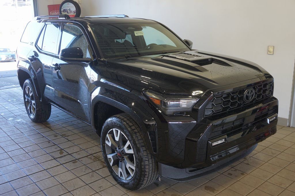 New 2026 Toyota 4Runner TRD Sport image 2