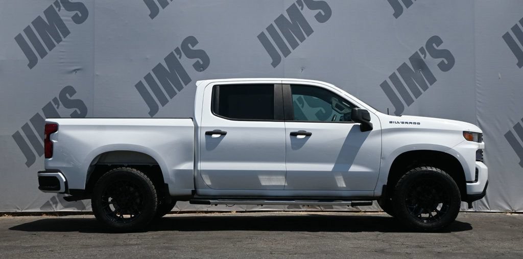 Used 2019 Chevrolet Silverado 1500 Custom w/ Custom Convenience Package RWD image 4