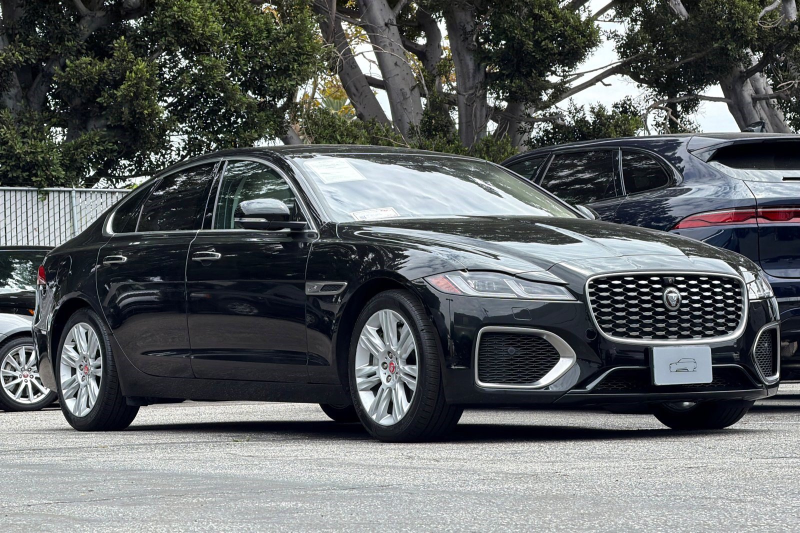 Used 2021 Jaguar XF S RWD image 7