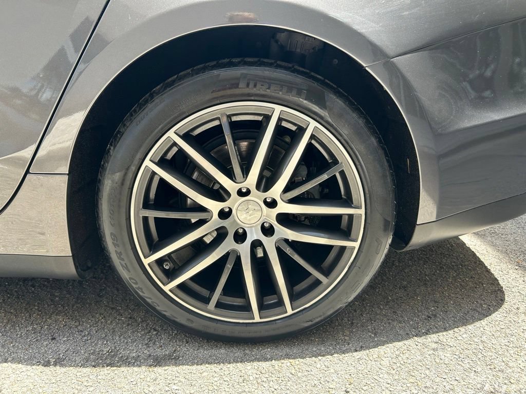 Used 2014 Maserati Ghibli RWD image 19
