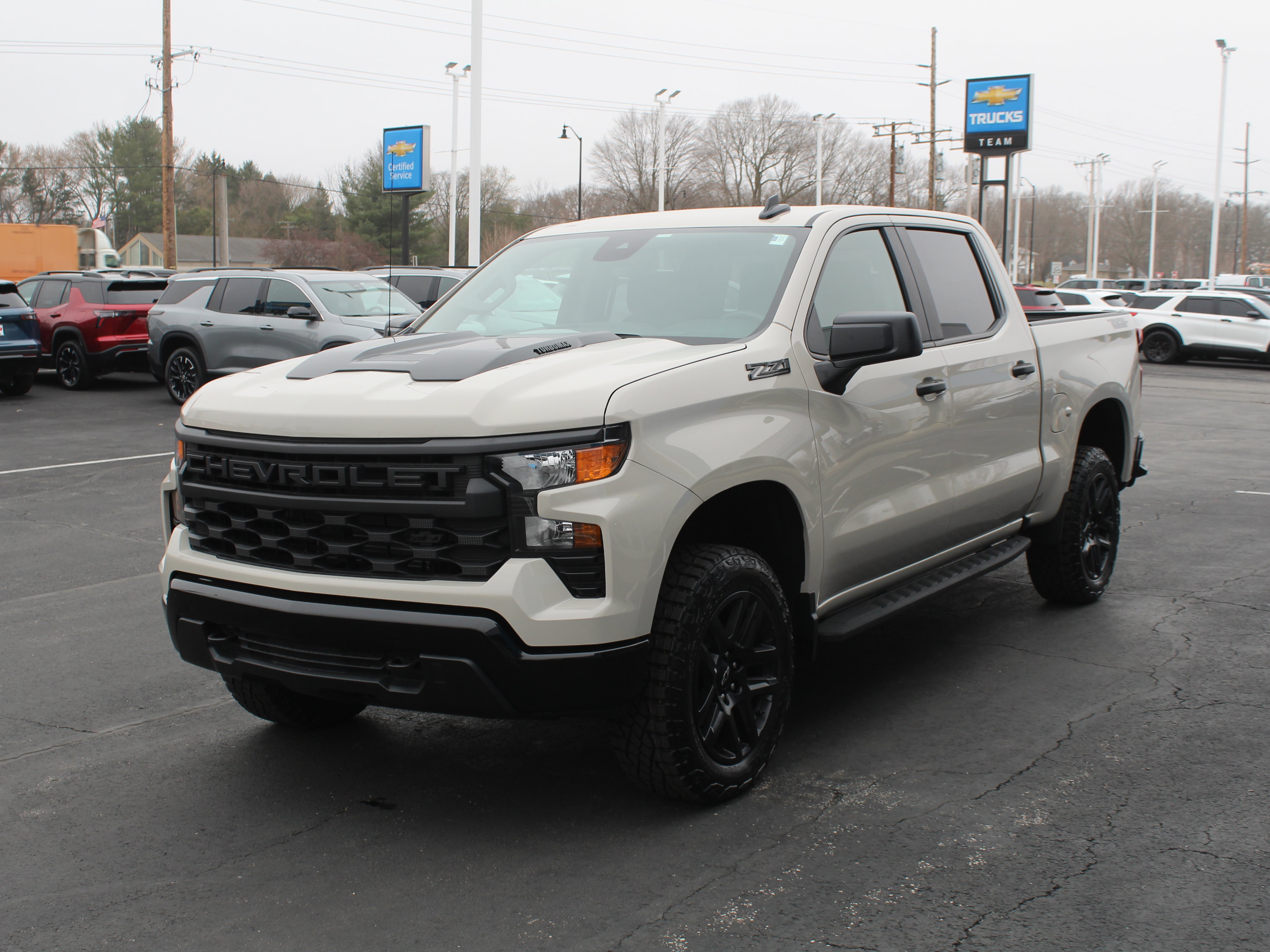 New 2026 Chevrolet Silverado 1500 Custom Trail Boss w/ Dark Appearance Package image 7