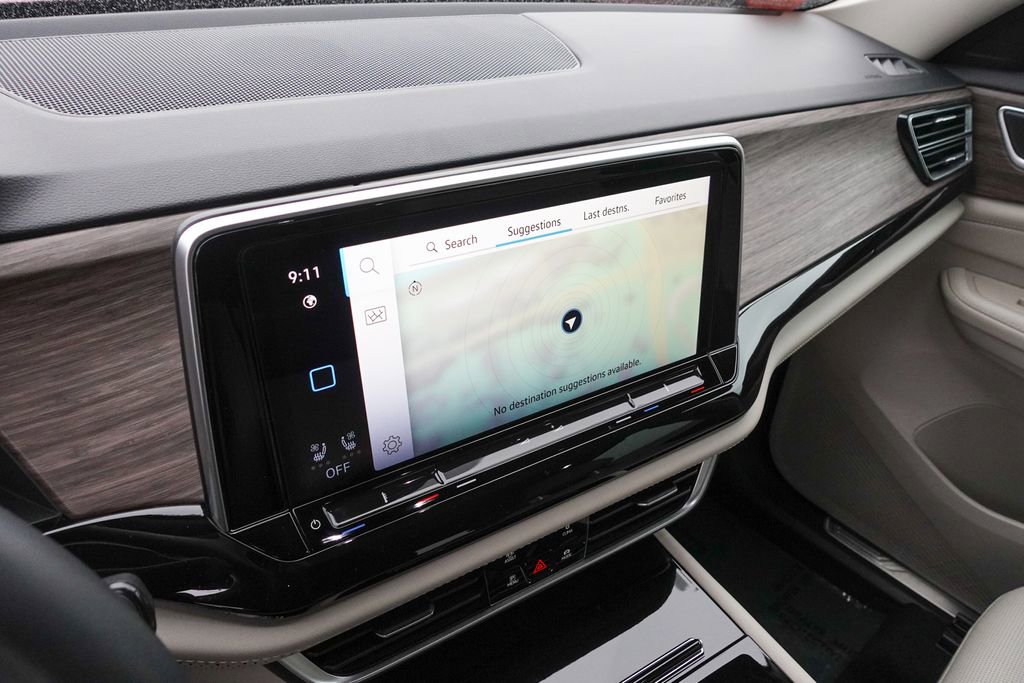 Certified 2025 Volkswagen Atlas SEL image 21