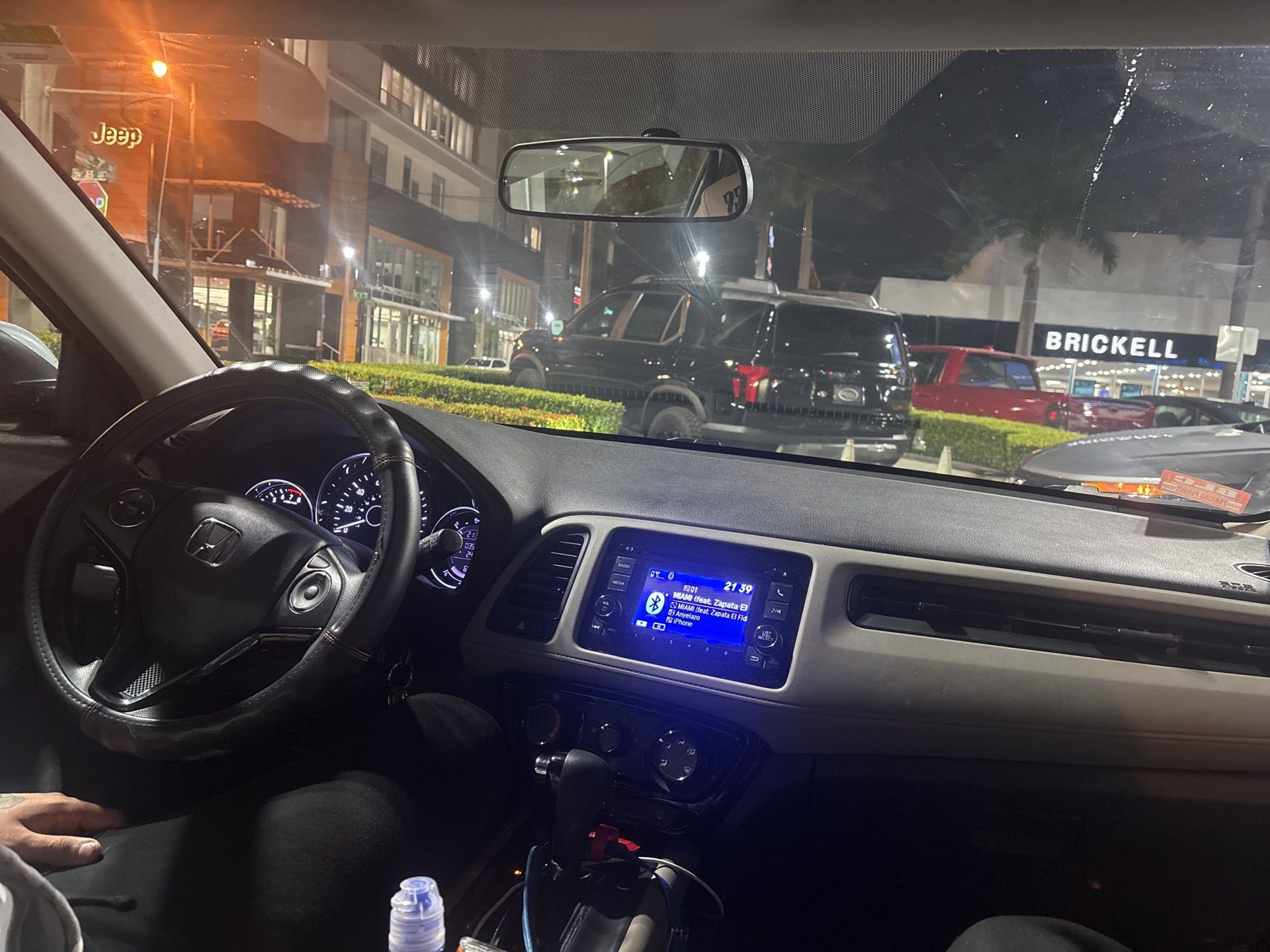 Used 2022 Honda HR-V LX image 17