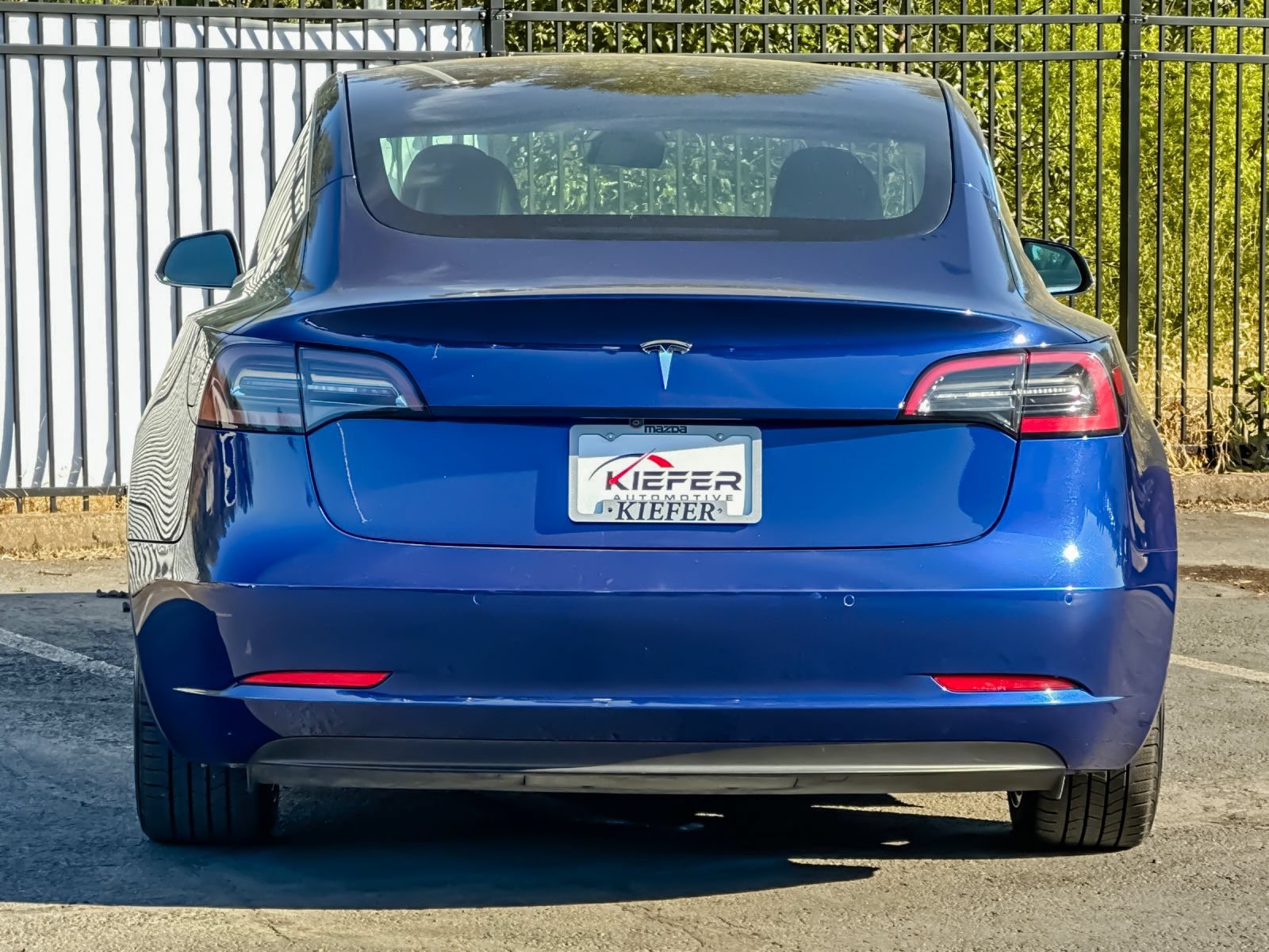 Used 2020 Tesla Model 3 Standard Range Plus RWD image 5