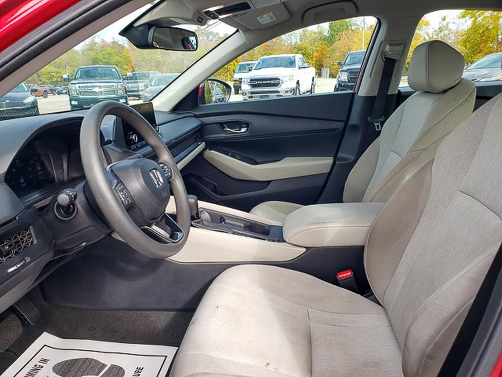 Used 2024 Honda Accord LX image 11