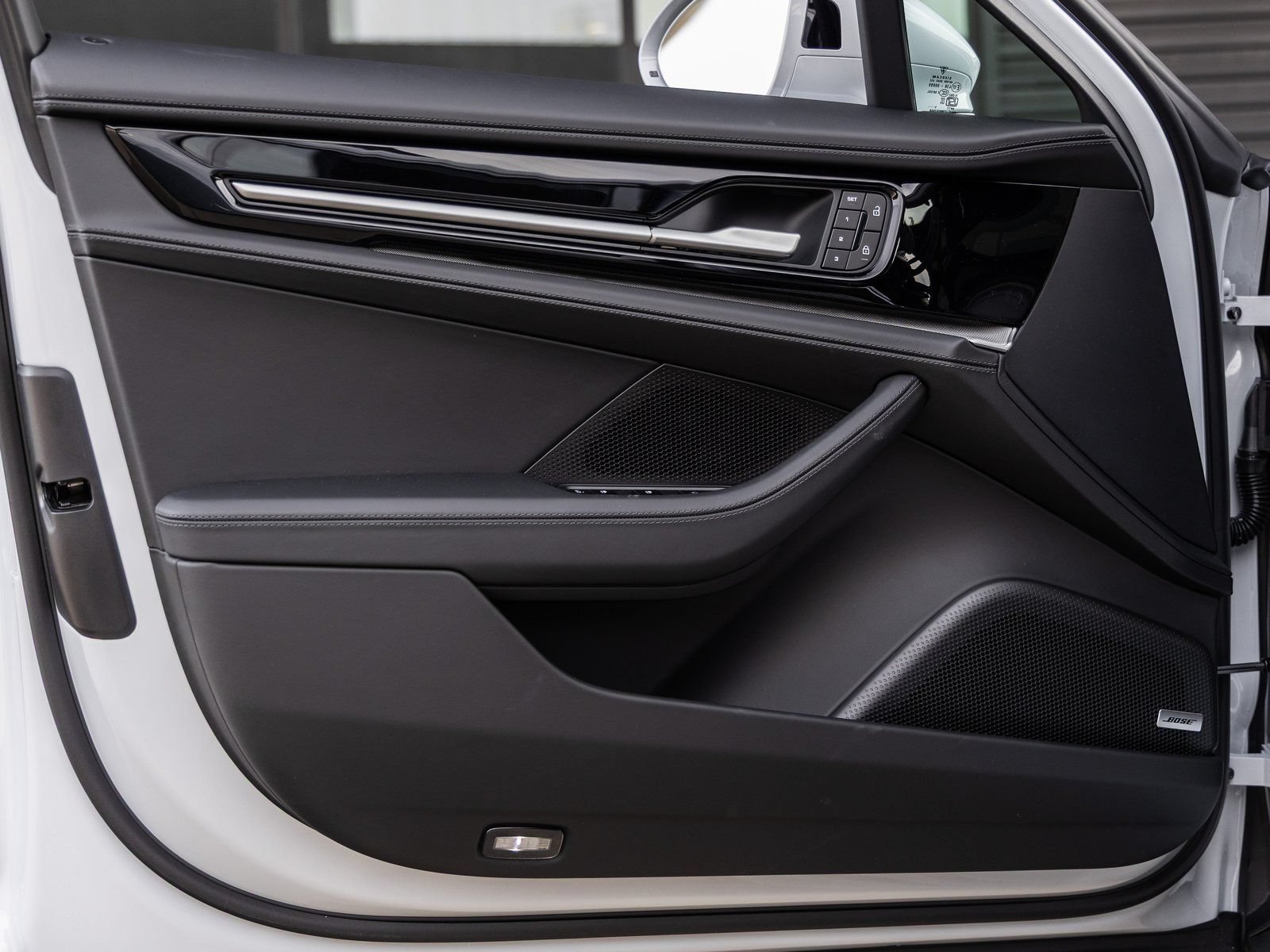 Certified 2026 Porsche Panamera RWD image 22