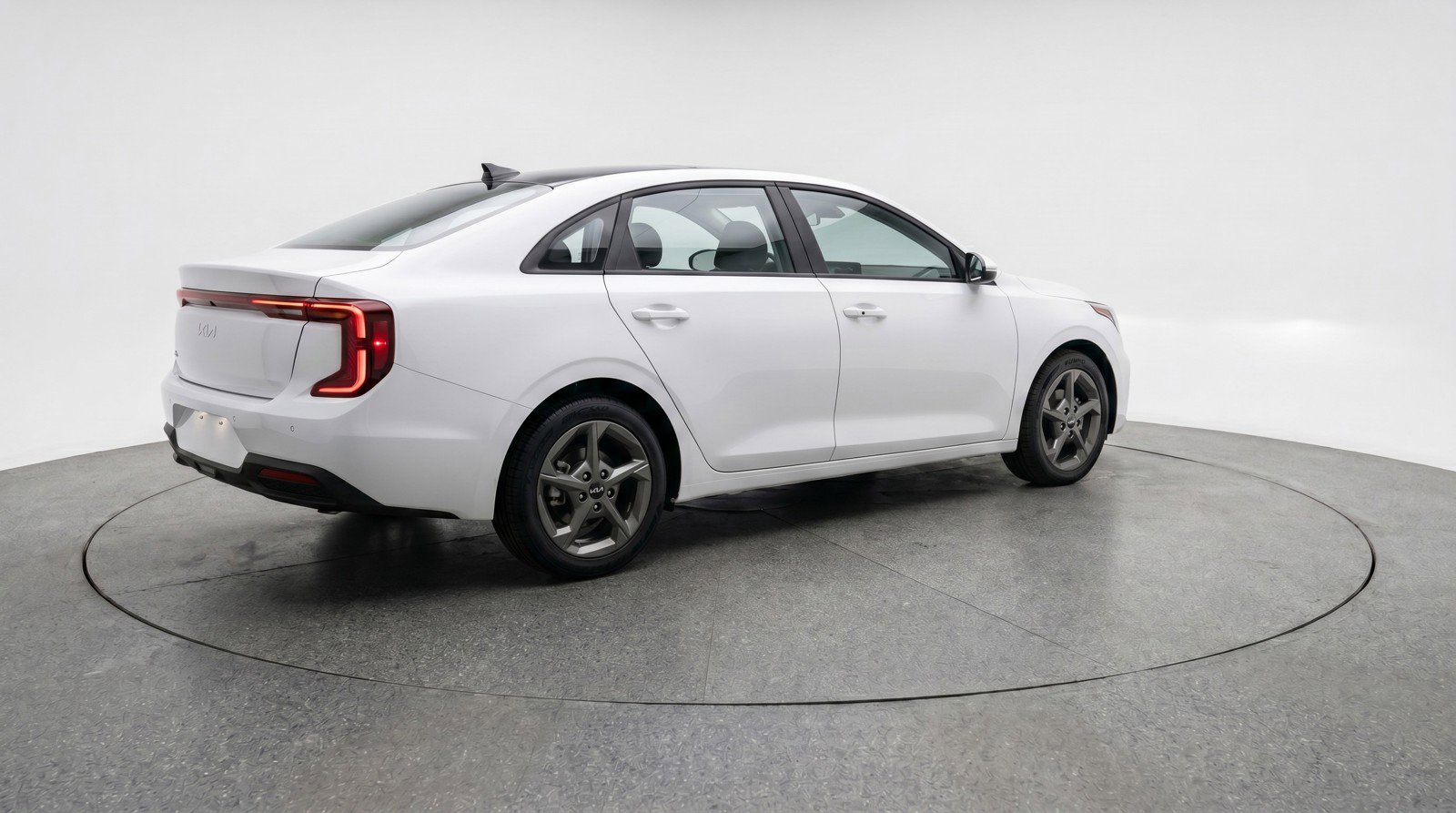 Used 2025 Kia K4 LXS FWD image 9