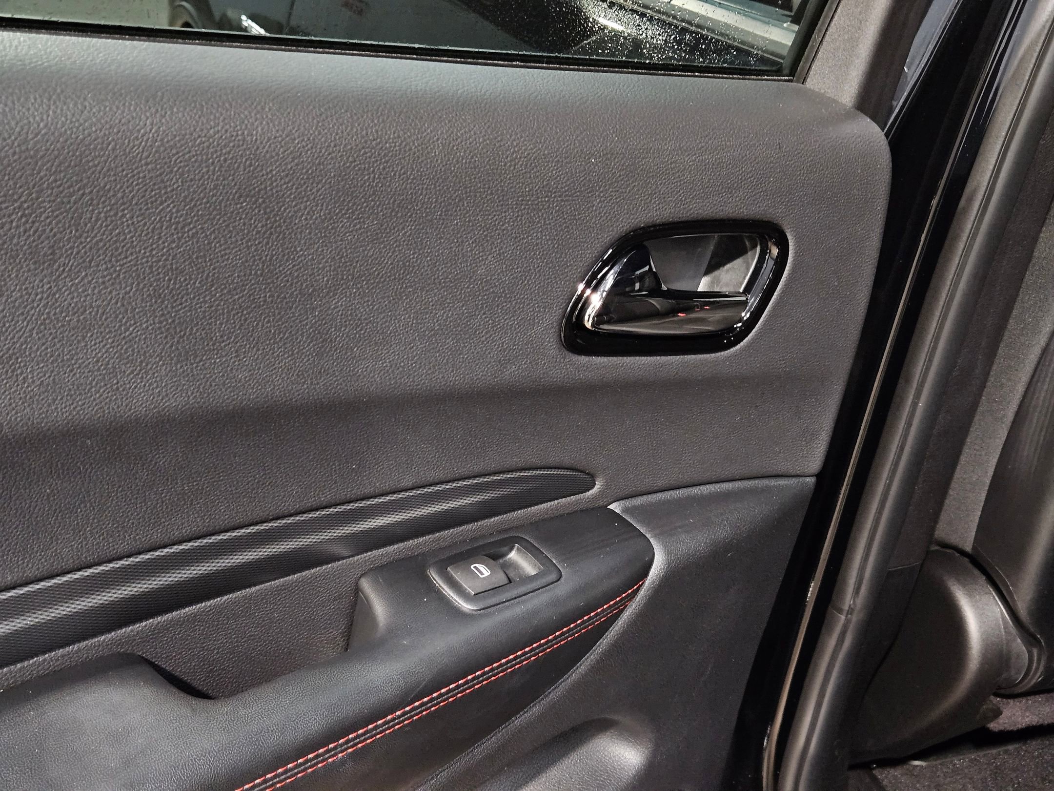 Used 2024 Dodge Durango R/T image 34