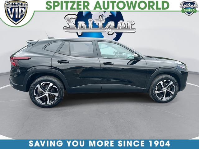 Certified 2024 Chevrolet Trax RS FWD image 9