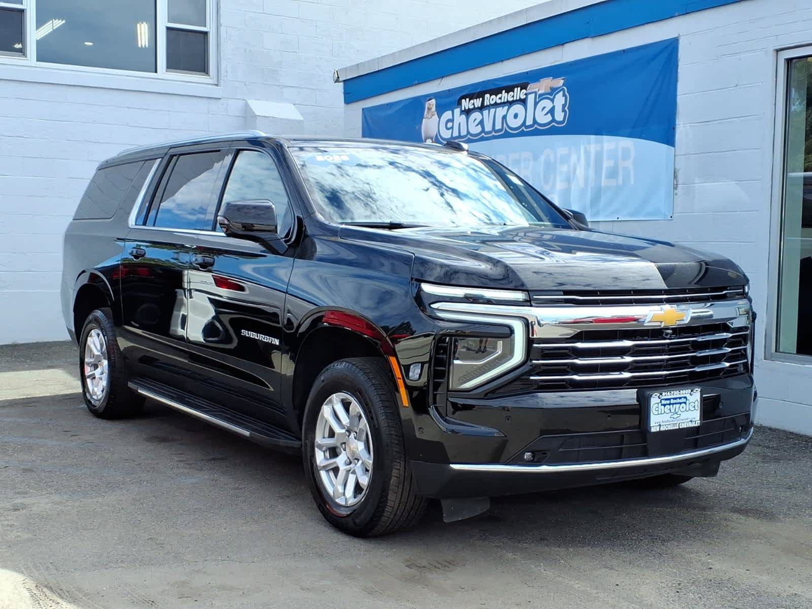 Used 2026 Chevrolet Suburban LT w/ Comfort Package