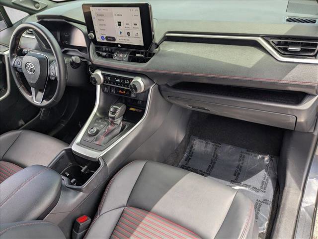 Used 2023 Toyota RAV4 XSE AWD/4WD image 19