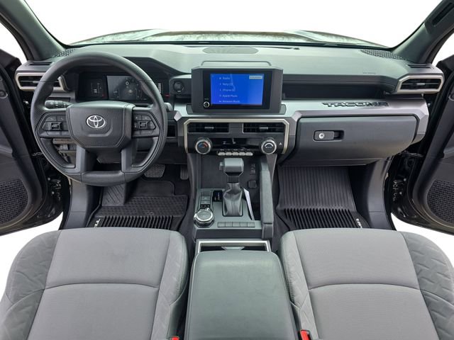 Used 2025 Toyota Tacoma SR5 image 9