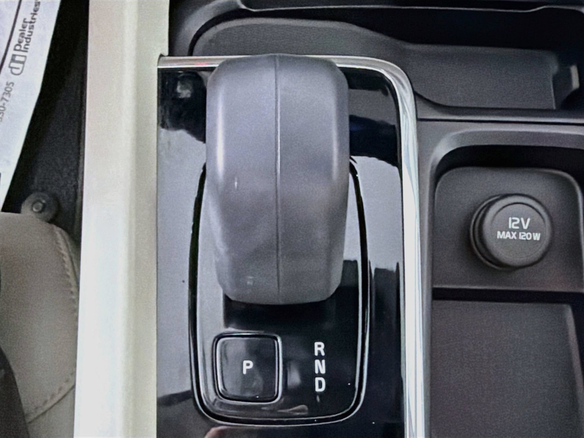 Certified 2024 Volvo XC60 B5 Plus AWD/4WD image 17