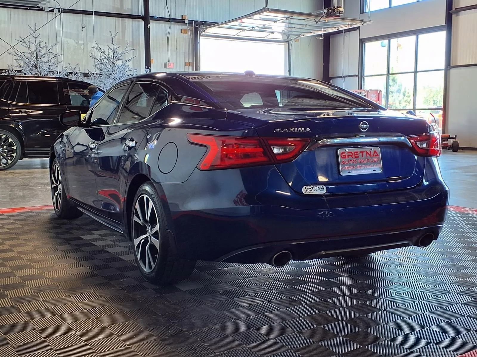 Used 2017 Nissan Maxima 3.5 S FWD image 4