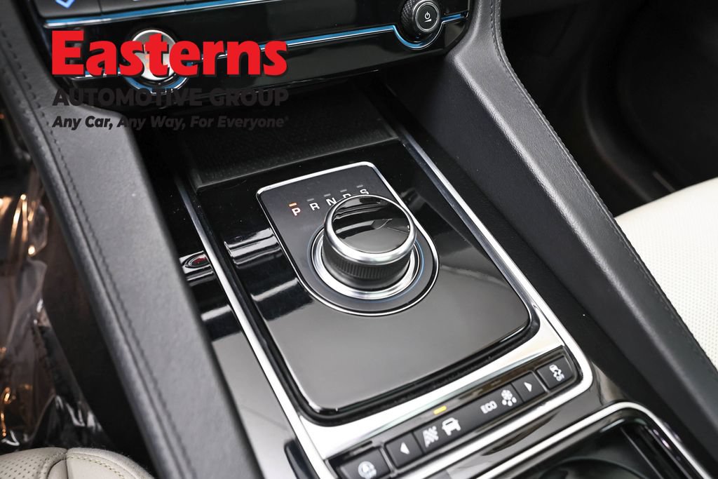 Used 2020 Jaguar F-PACE Prestige AWD/4WD image 13