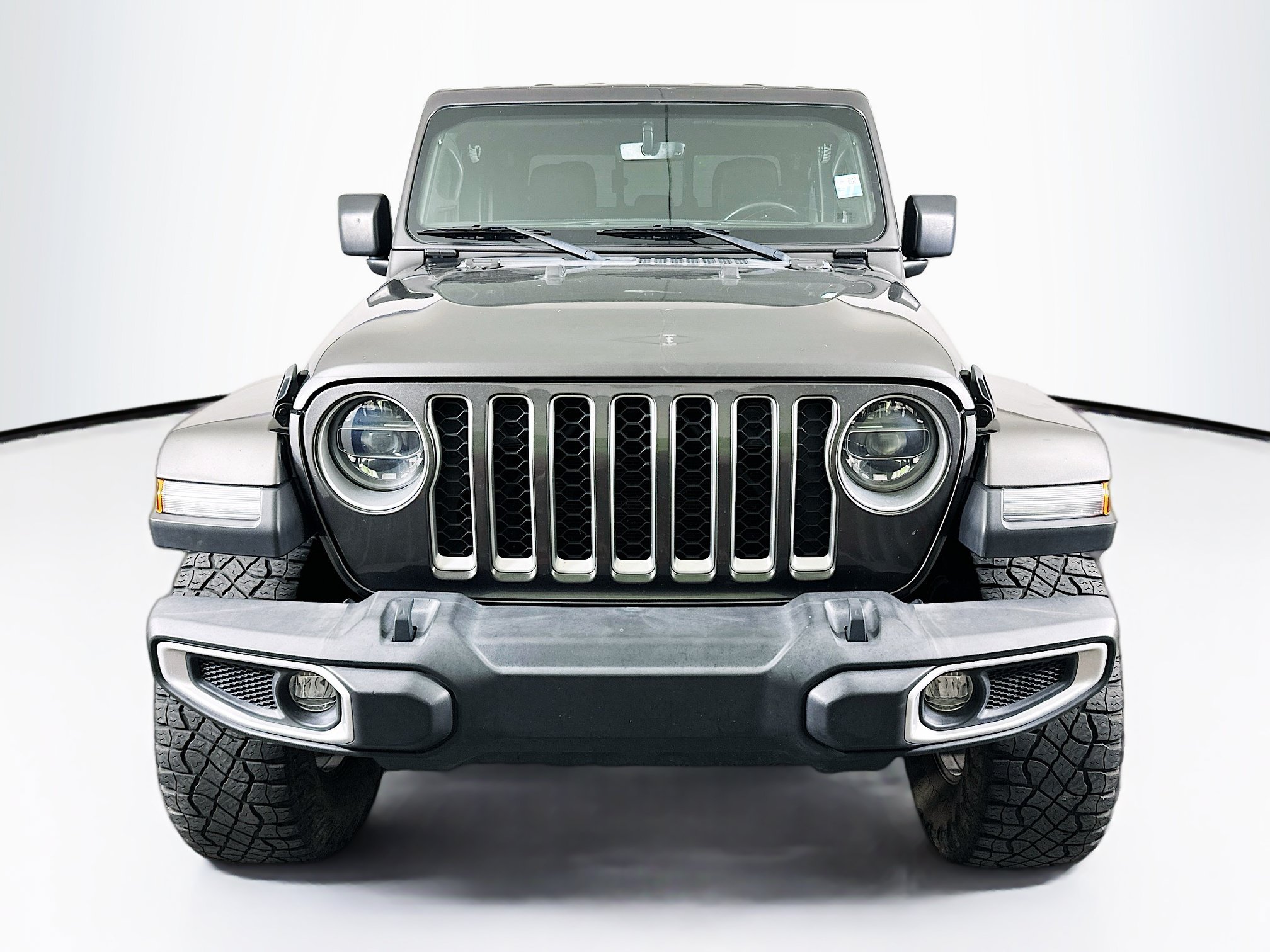 Used 2021 Jeep Gladiator Overland w/ Popular Equipment Package AWD/4WD image 2