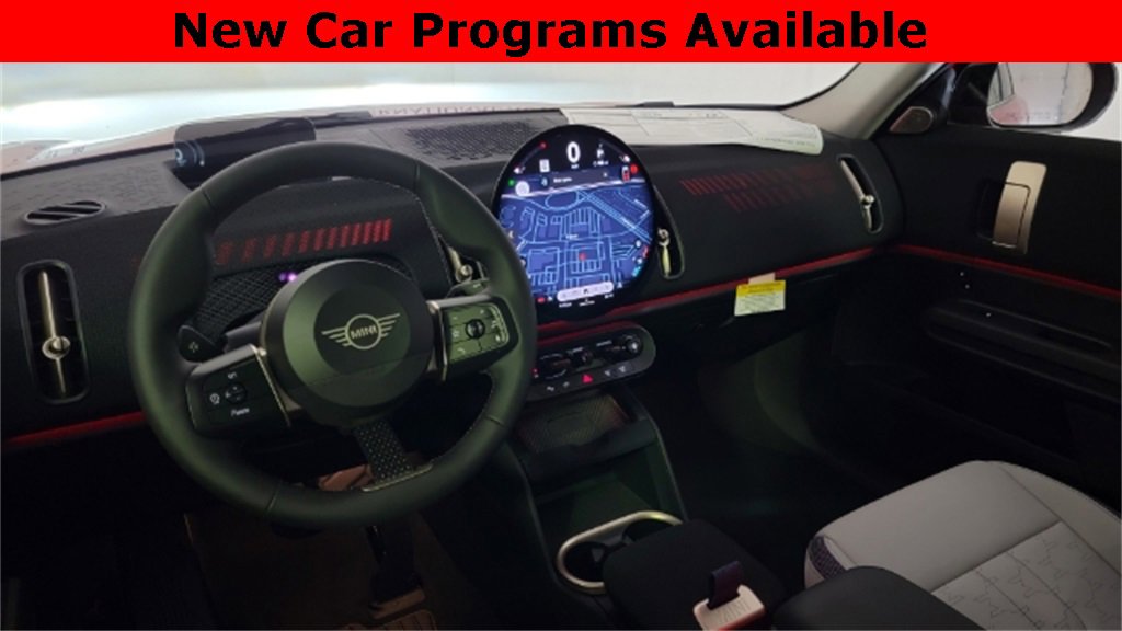 Used 2025 MINI Cooper Countryman S w/ Comfort Package Max image 17