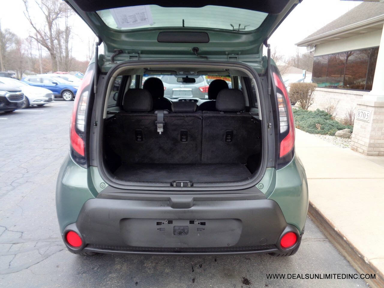 Used 2014 Kia Soul + FWD image 14